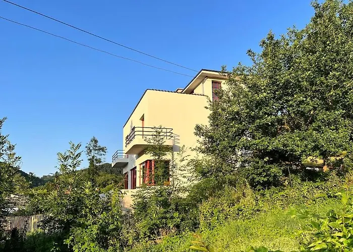 Michaux * Hastière-par-delà